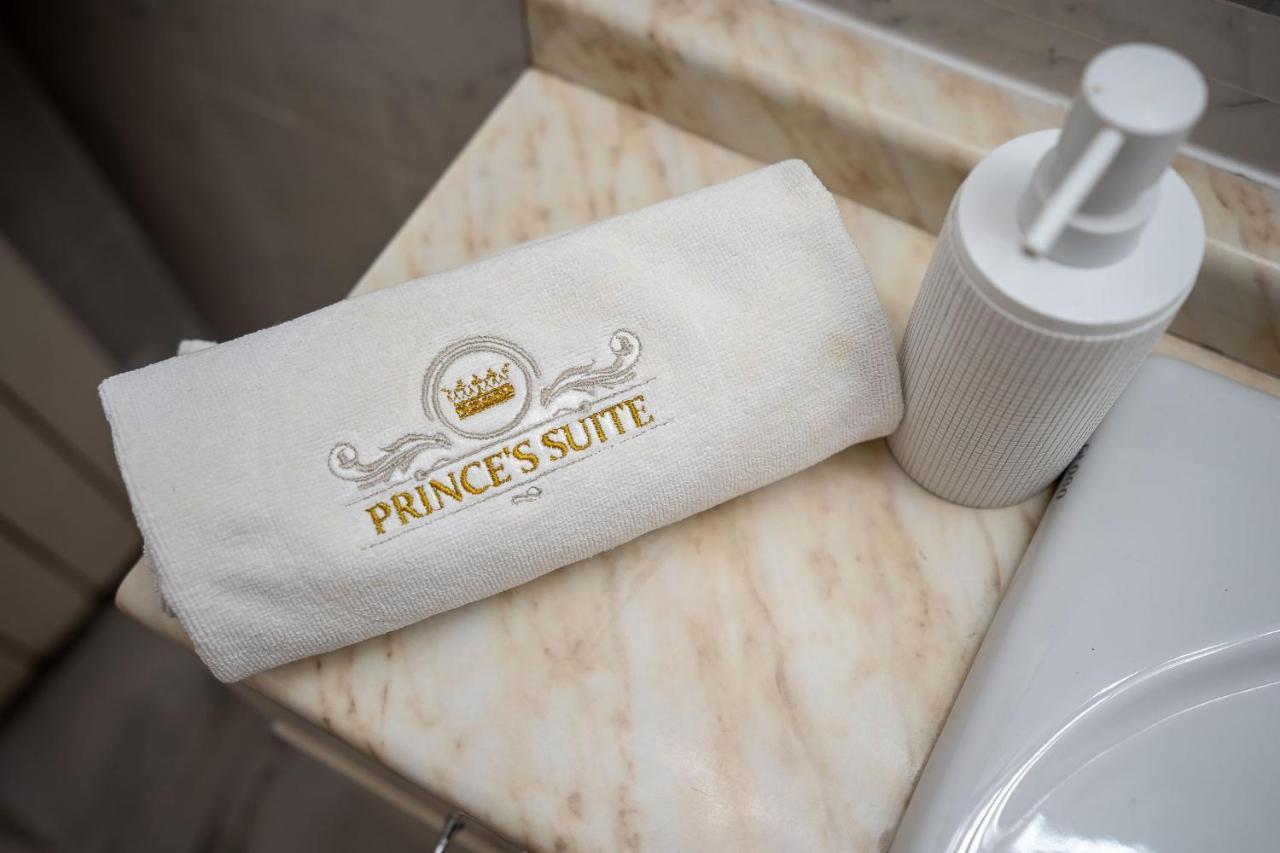 Prince'S Suite - Budget Rooms & Apt Piazza Del Popolo Rom Eksteriør billede