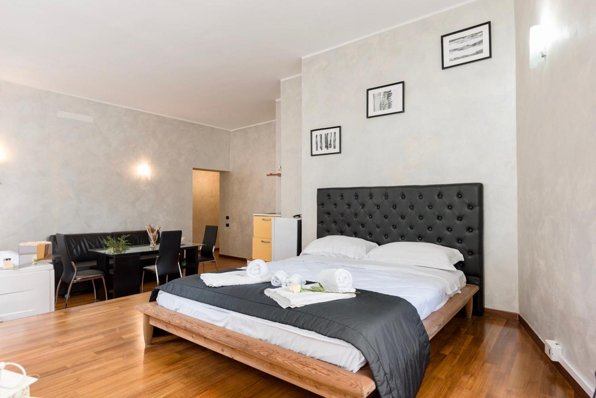 Prince'S Suite - Budget Rooms & Apt Piazza Del Popolo Rom Eksteriør billede